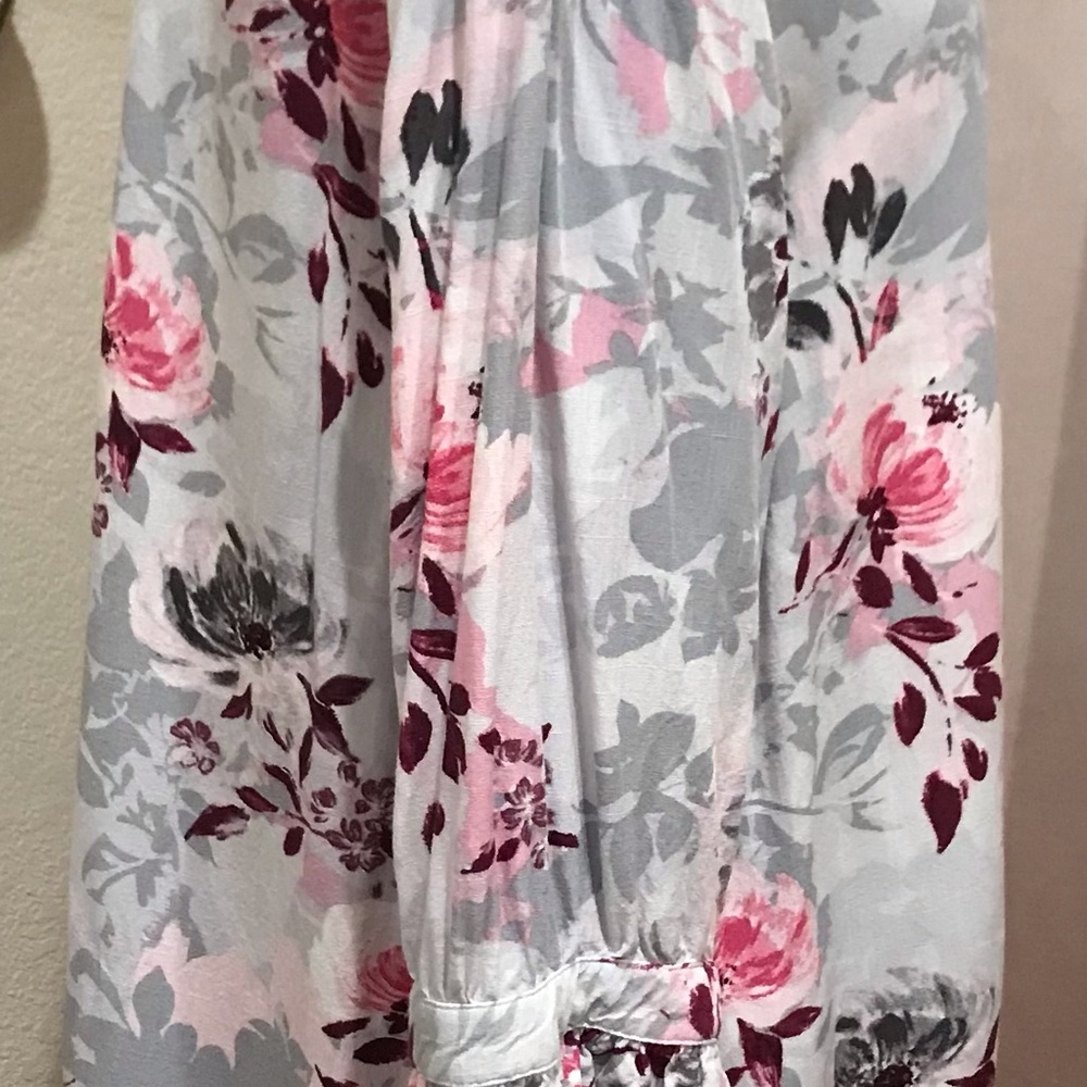 Allison Daley Medium Floral Button-Up Blouse - Pink and Gray - Picture 2 of 12